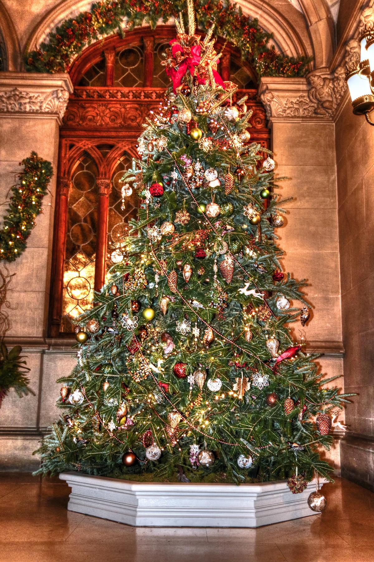 Attractive Christmas Tree. 2 Top 70+ Christmas Decoration Ideas - 67