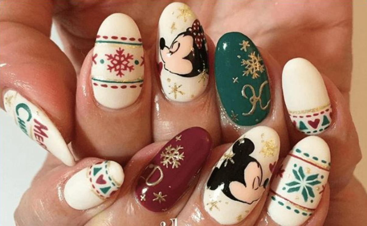 70+ Magical Disney Nail Designs That Look Cute 65 Disney Christmas Nail Design. 70+ Magical Disney Nail Designs That Look Cute - 65