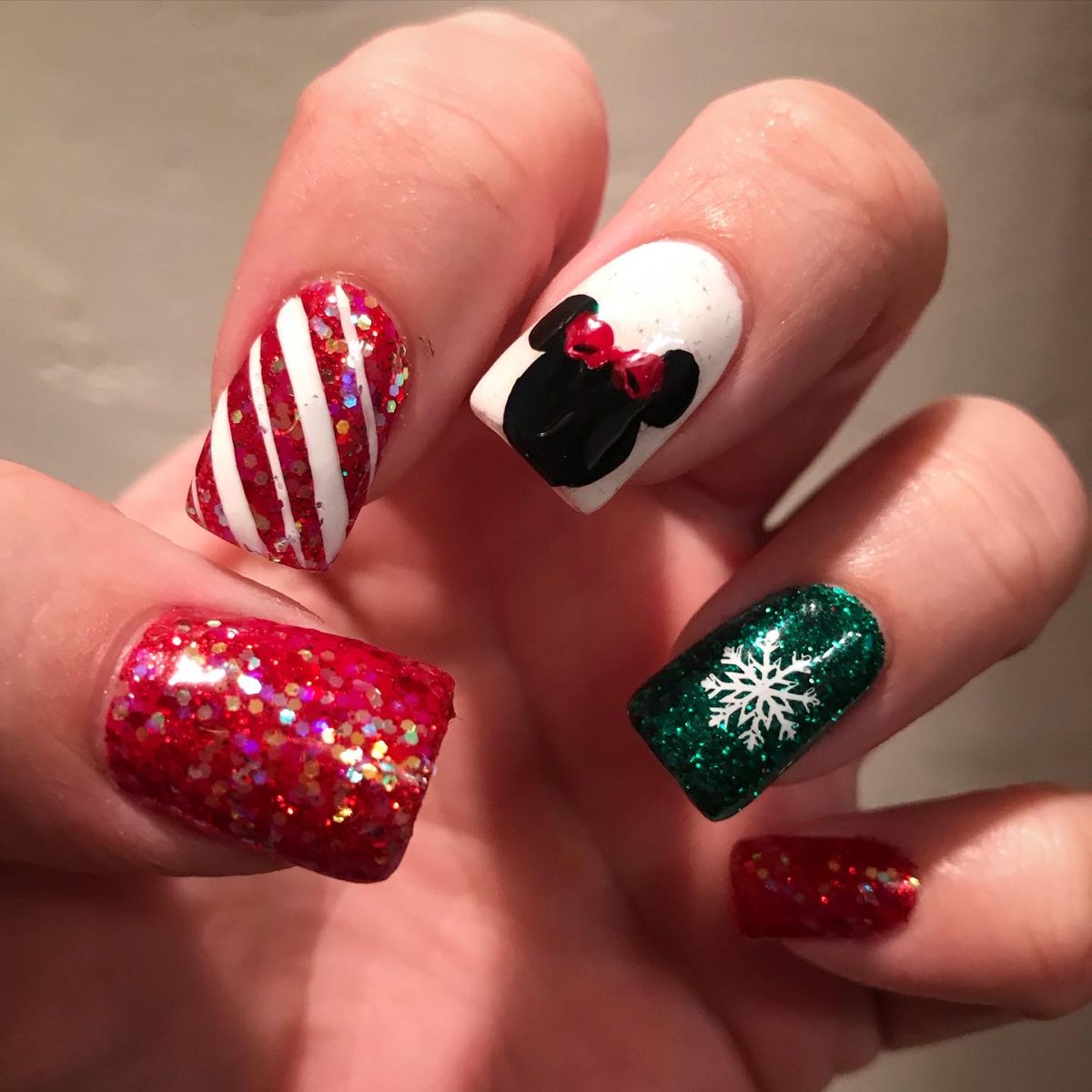 70+ Magical Disney Nail Designs That Look Cute 59 Disney Christmas Nail Design 70+ Magical Disney Nail Designs That Look Cute - 59