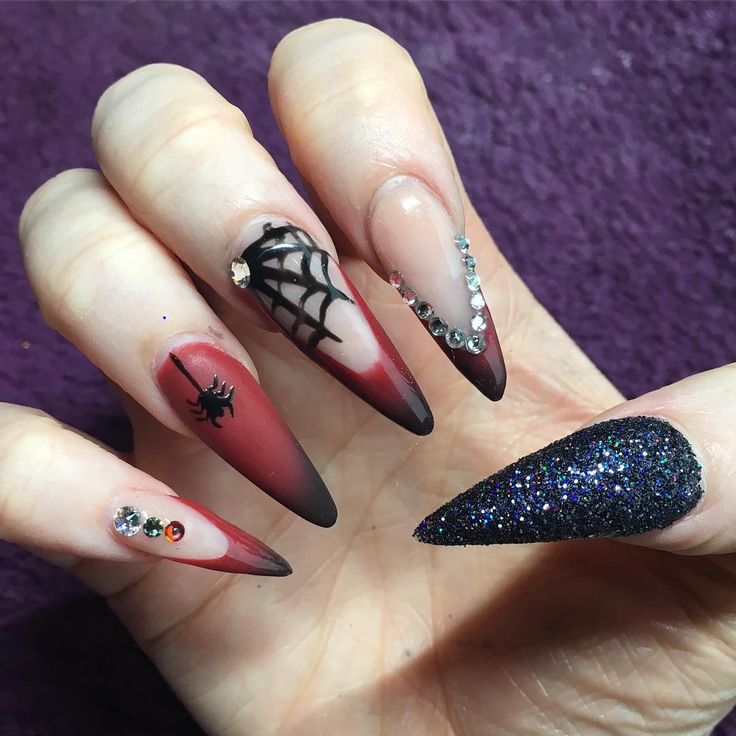 Long Stiletto Nails. 75+ Hottest Looking Nail Shapes for Women - 50