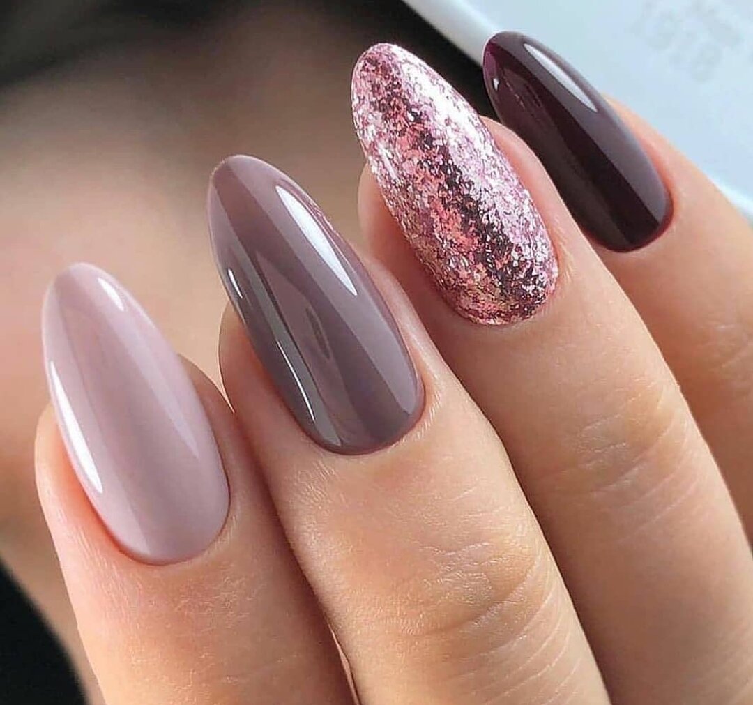 Oval-Nail-Shape.-2 75+ Hottest Looking Nail Shapes for Women in 2022