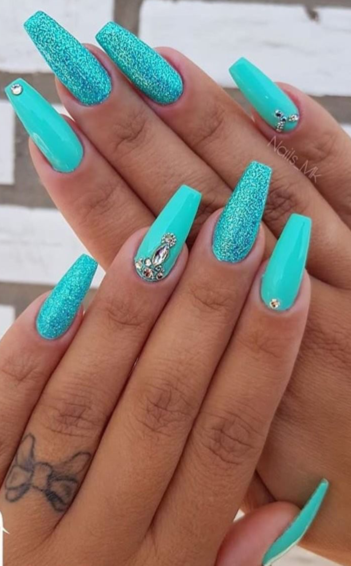 Turquoise 70+ Most Popular Gel Nail Colors - 35