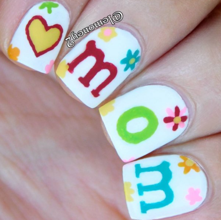 Mom 55+ Cute Mother's Day Nails Designs That Make Your Mom Happy - 15