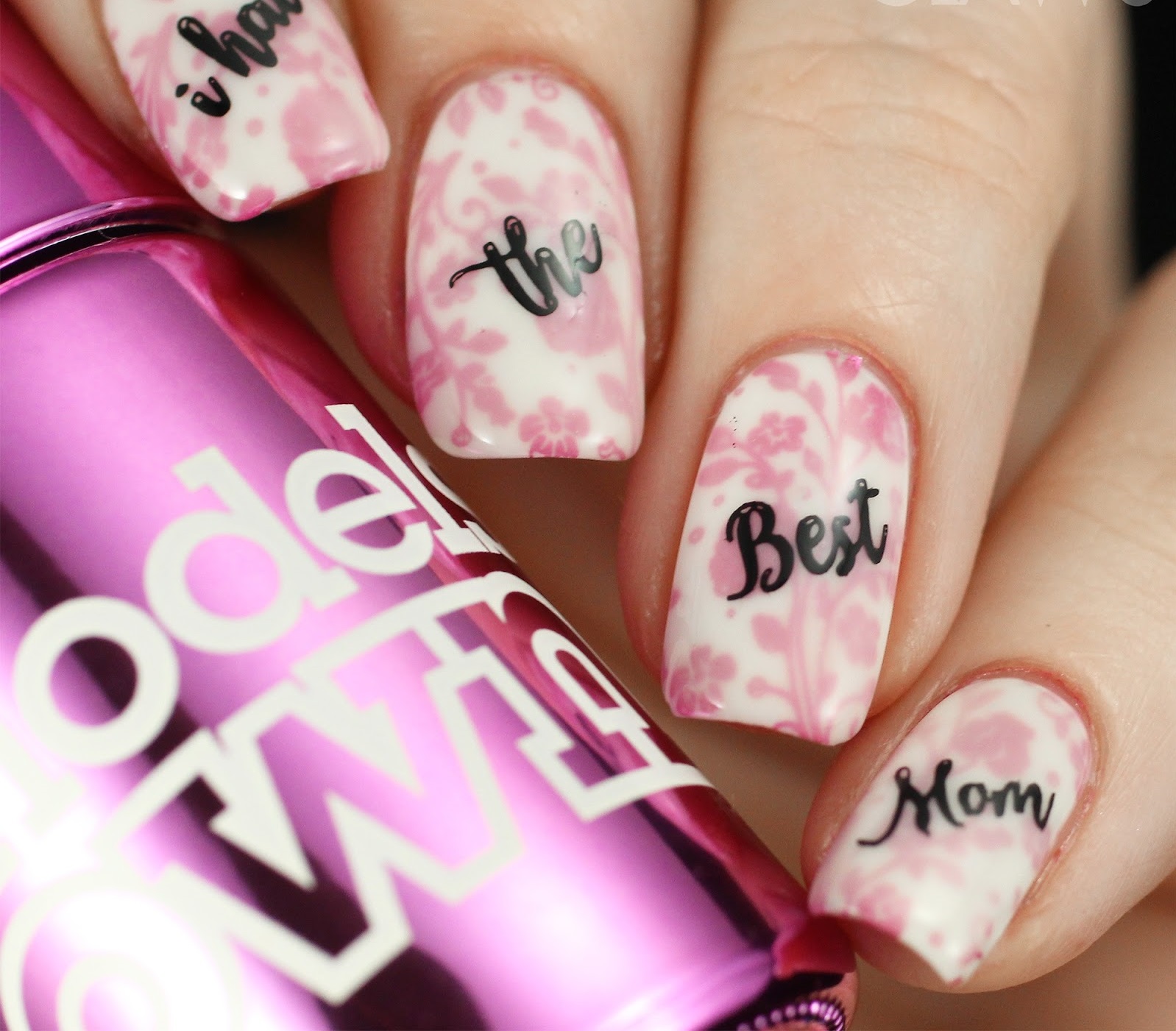 pinky. 1 55+ Cute Mother's Day Nails Designs That Make Your Mom Happy - 16