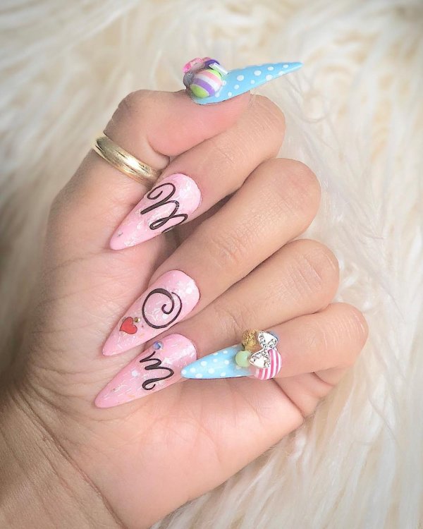 pinky.-3 55+ Cute Mother's Day Nails Designs That Make Your Mom Happy in 2022