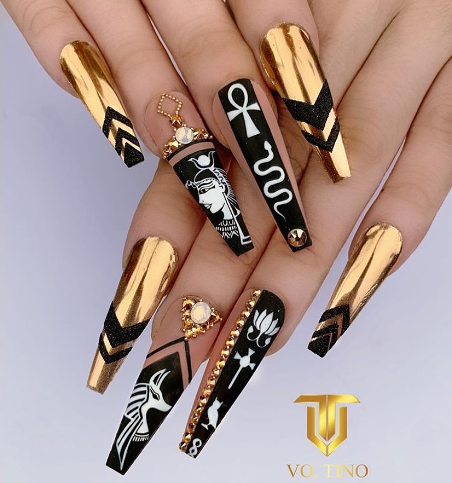 Branded Luxury Nails.. Top 70+ Most Luxurious Nail Design Ideas - 55