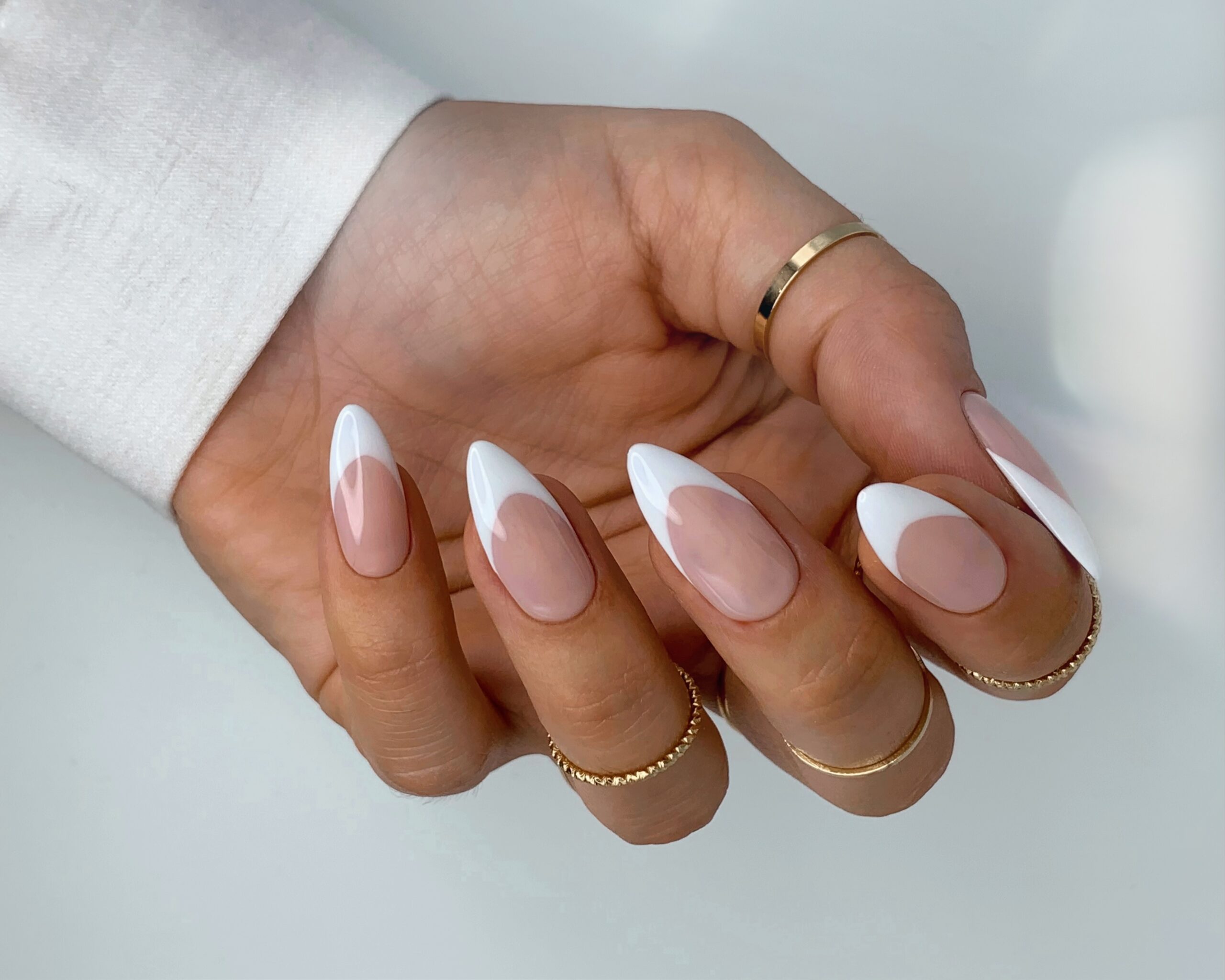 Top 80+ Easiest Spring Nail Designs 31 Classic French Manicure.. 1 Top 80+ Easiest Spring Nail Designs - 27