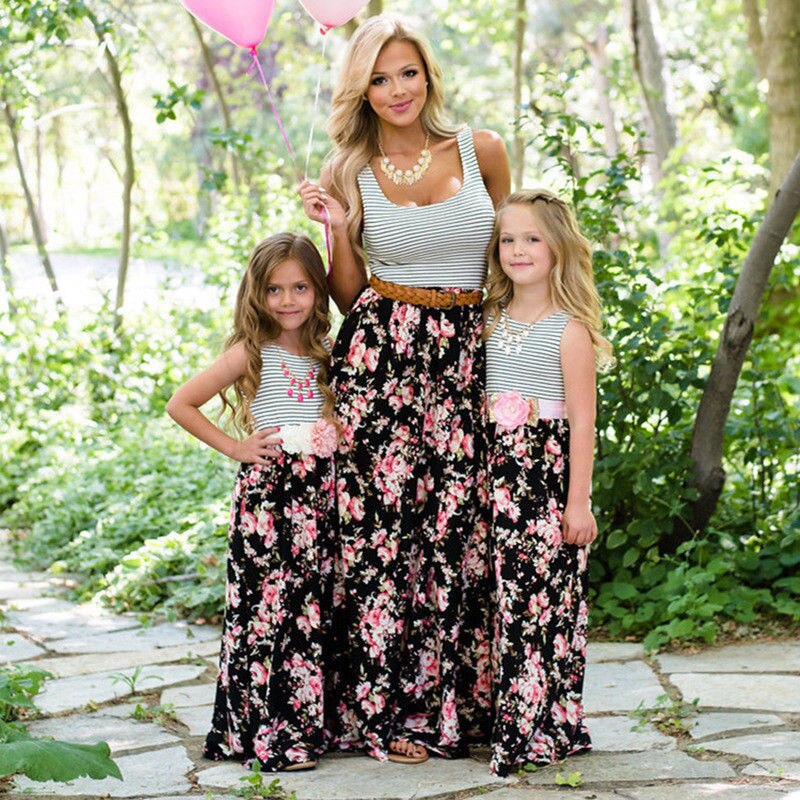 Floral Patterns 1 70+ Best Chosen Family Photo Outfit Ideas in Summer - 41