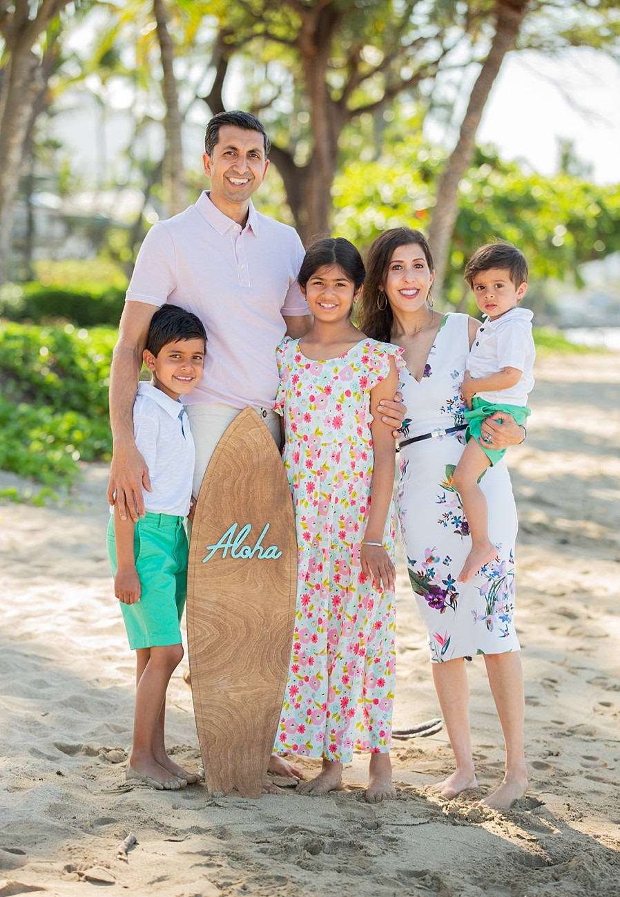 70+ Best Chosen Family Photo Outfit Ideas in Summer 39 Floral Patterns.. 70+ Best Chosen Family Photo Outfit Ideas in Summer - 38