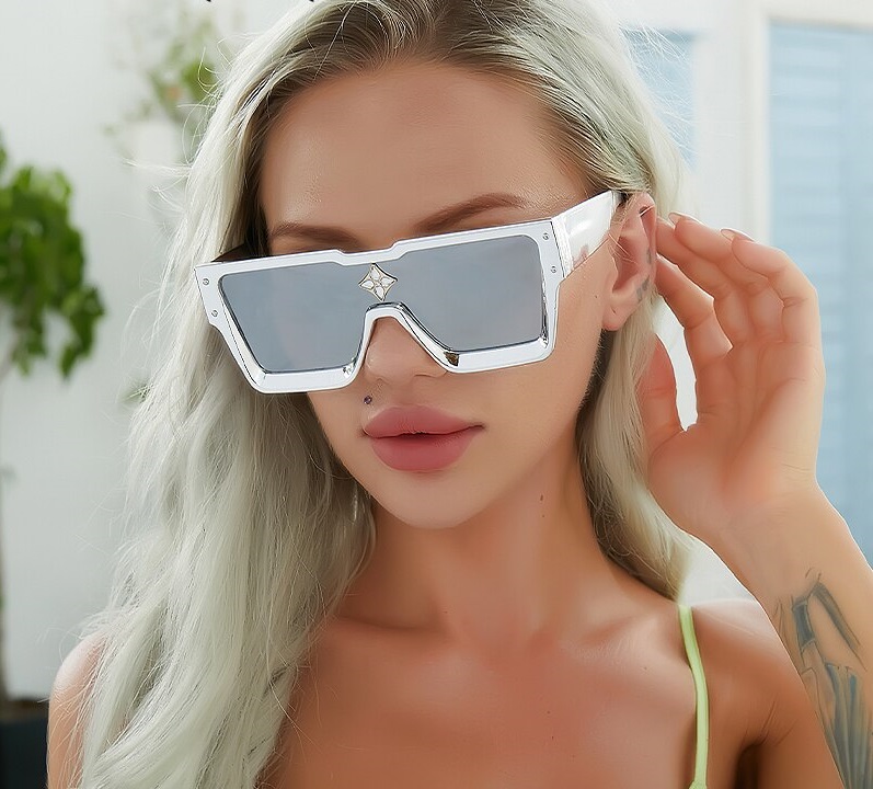 70+ Hottest Spring Fashion Trends for Women 14 Geometric Sunglasses.. 70+ Hottest Spring Fashion Trends for Women - 13