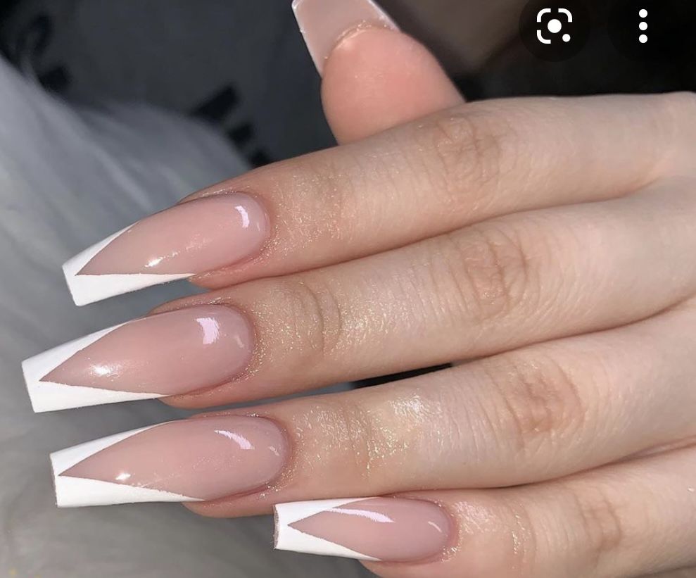 Luxury-Coffin-Nails-1 Top 70+ Most Luxurious Nail Design Ideas in 2022