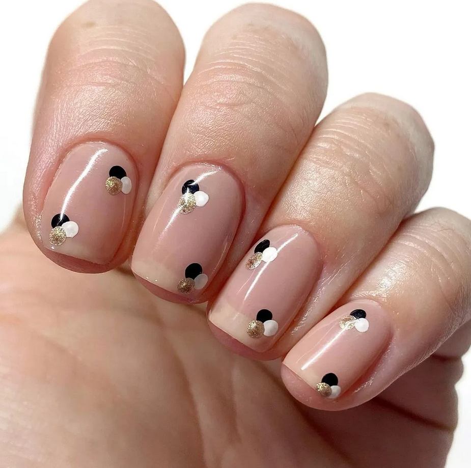 Top 80+ Easiest Spring Nail Designs 86 Minimalist Spring Nail Art Top 80+ Easiest Spring Nail Designs - 82