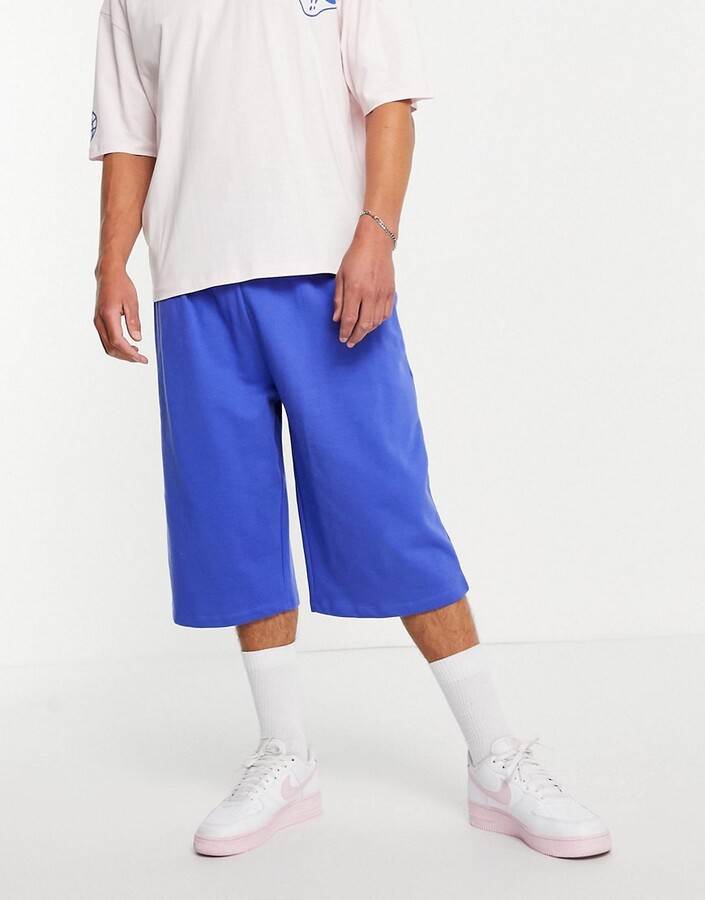 Oversized-Bermuda-Shorts. 65+ Best Spring & Summer Men's Outfit Ideas for 2022