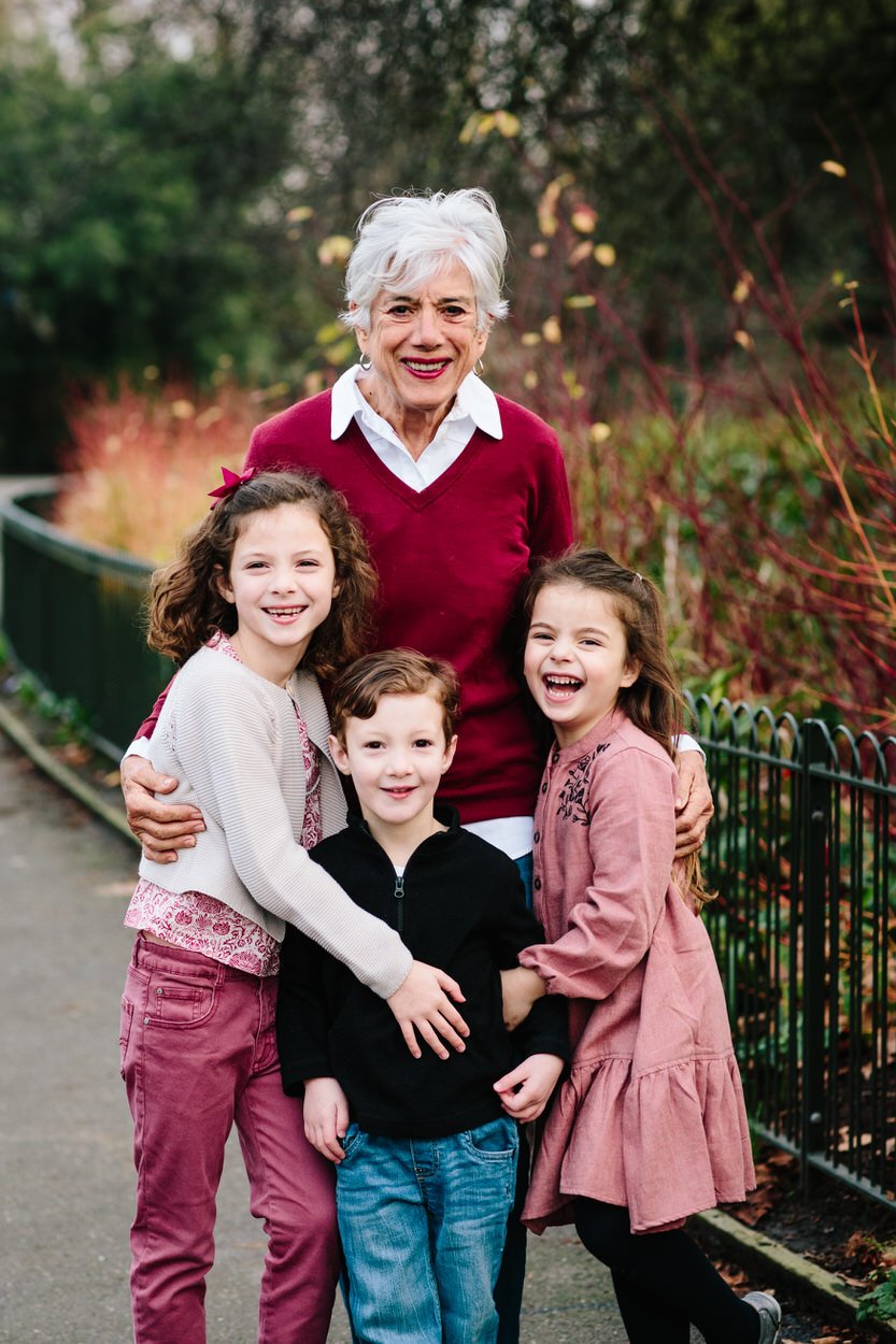 70+ Best Chosen Family Photo Outfit Ideas in Summer 52 Pink Shades.. 70+ Best Chosen Family Photo Outfit Ideas in Summer - 51