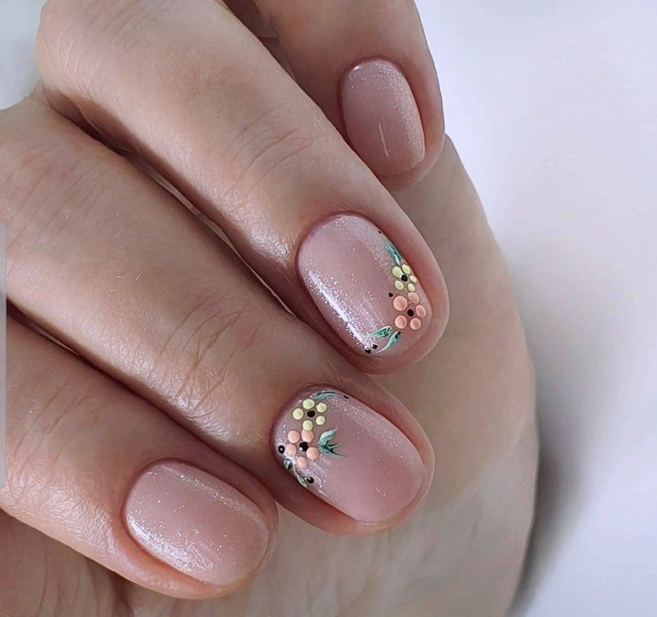 Top 80+ Easiest Spring Nail Designs 79 accent Top 80+ Easiest Spring Nail Designs - 75