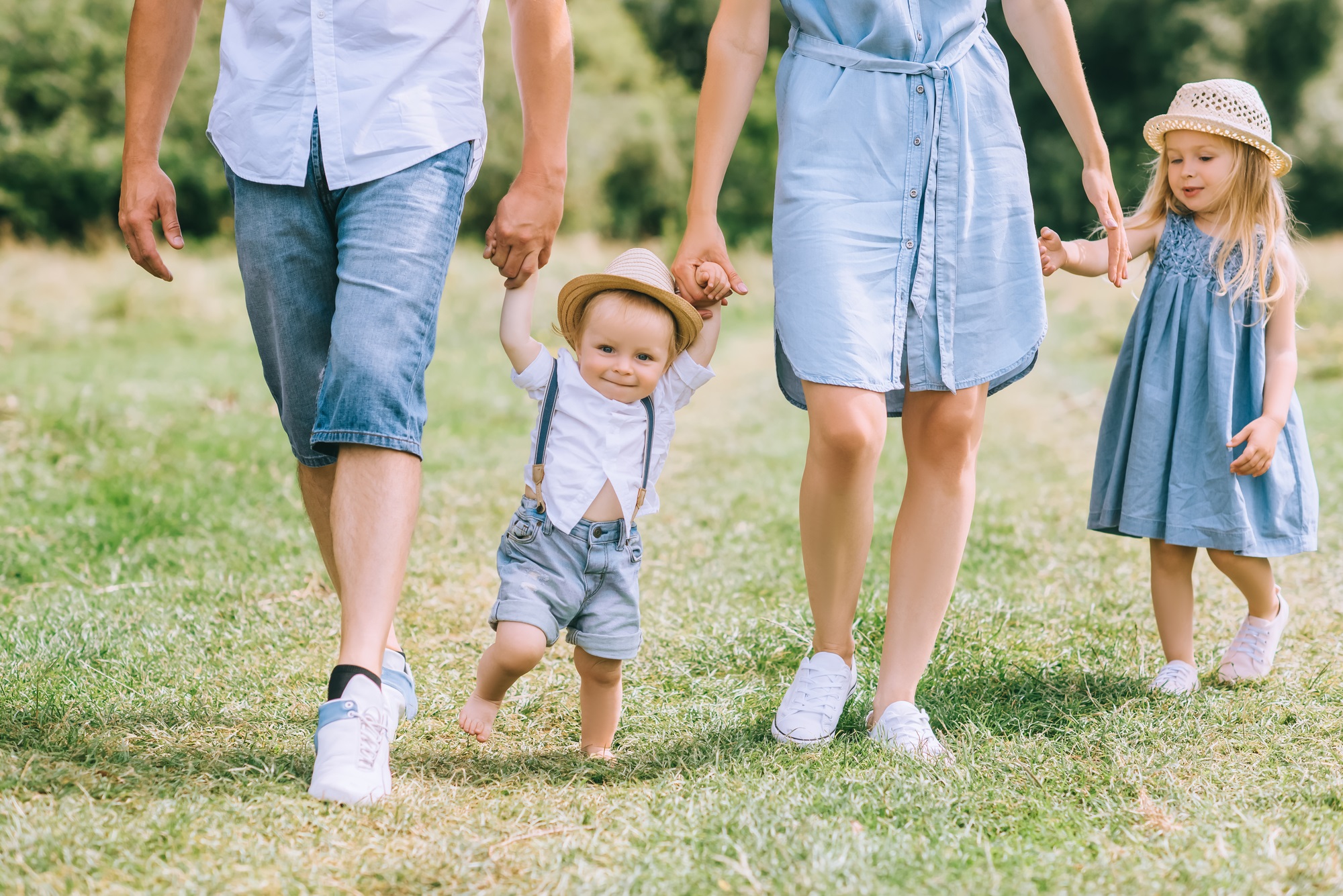 70+ Best Chosen Family Photo Outfit Ideas in Summer 11 blue ensemble 2 70+ Best Chosen Family Photo Outfit Ideas in Summer - 11