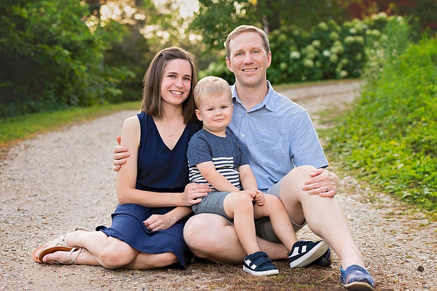 70+ Best Chosen Family Photo Outfit Ideas in Summer 2 blue ensemble. 1 70+ Best Chosen Family Photo Outfit Ideas in Summer - 2