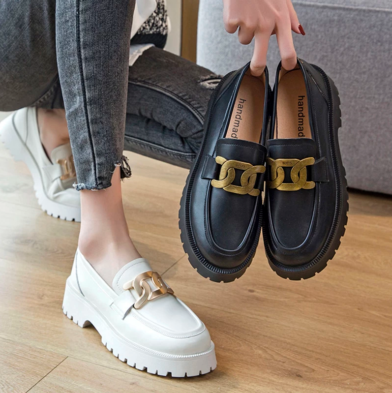 70+ Hottest Spring Fashion Trends for Women 36 loafers. 70+ Hottest Spring Fashion Trends for Women - 34
