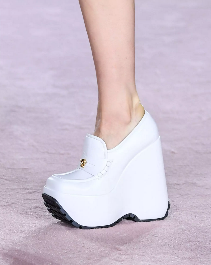 party-shoes.. 70+ Hottest Spring Fashion Trends for Women in 2022