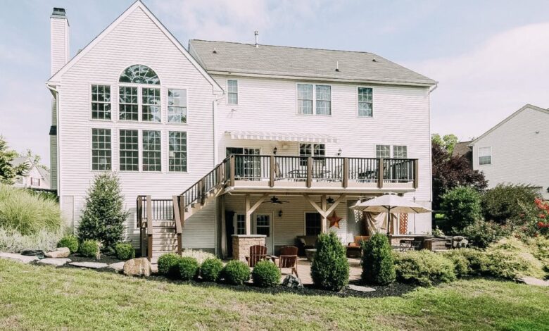 selling home 5 Helpful Tips to Get Your Home Squeaky Clean this Spring - house cleaning 1
