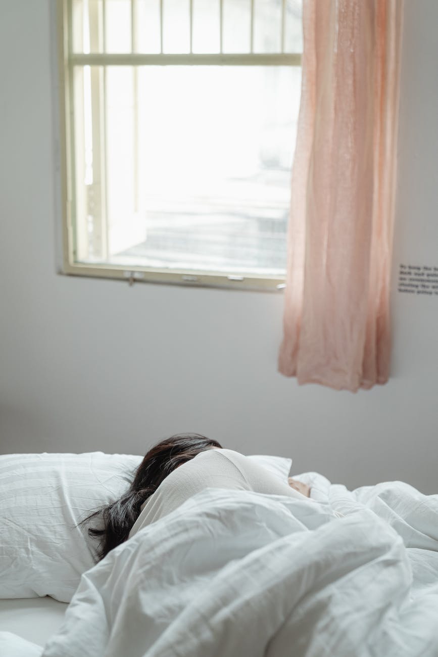 sleep Ways People Inadvertently Diminish Their Sleep Quality