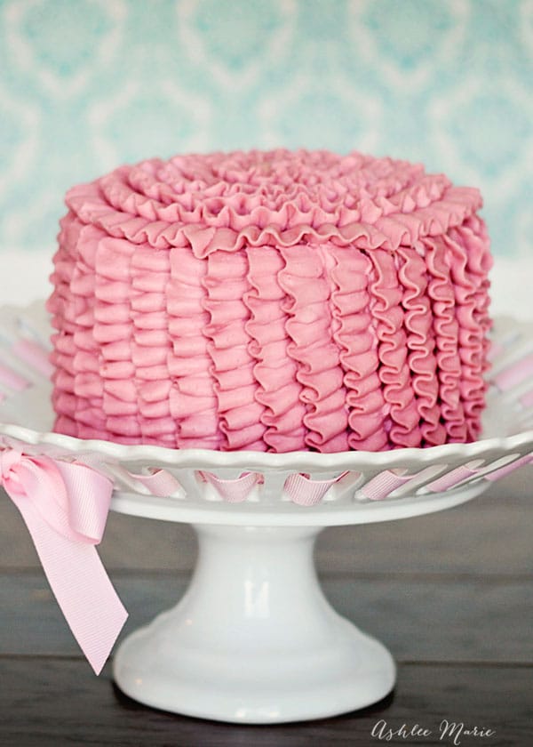 Ashlee-Marie-Cake-Decorating-Classes Top 10 Online Cake Decorating Classes of 2022