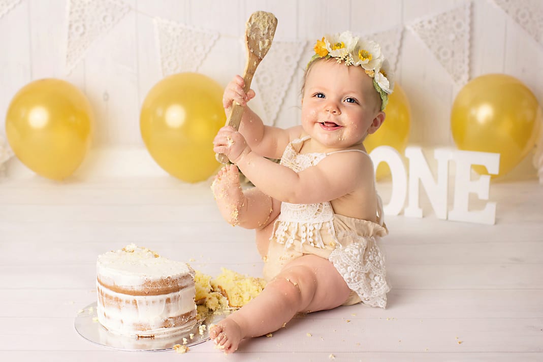 Captured-Moments-By-Alisa-1 Top 10 Best Cake Smash Photographers in the World