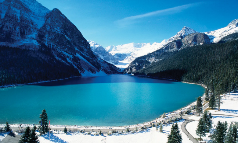 Lake Louise Canada Top 10 Most Beautiful Places in the World to Visit - magic destinations 1