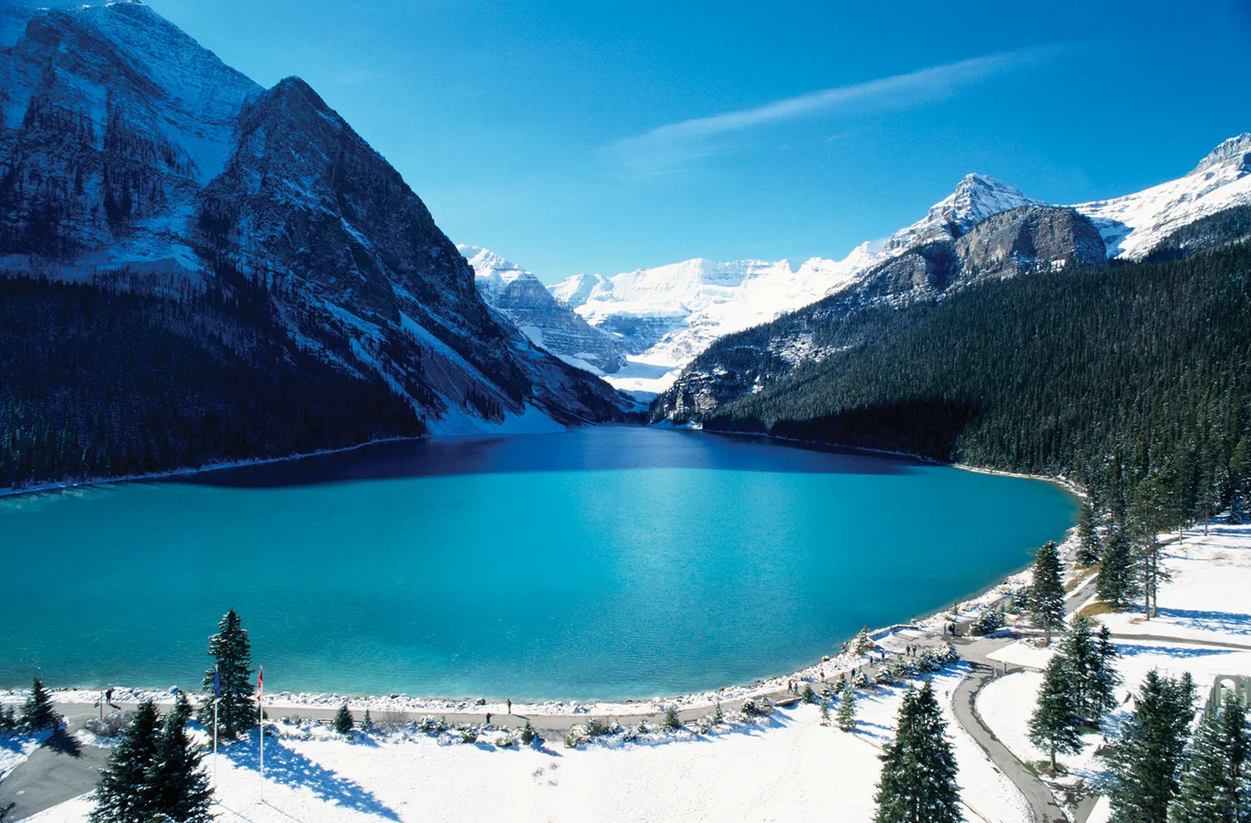 Lake Louise Canada Top 10 Most Beautiful Places in the World to Visit - 14