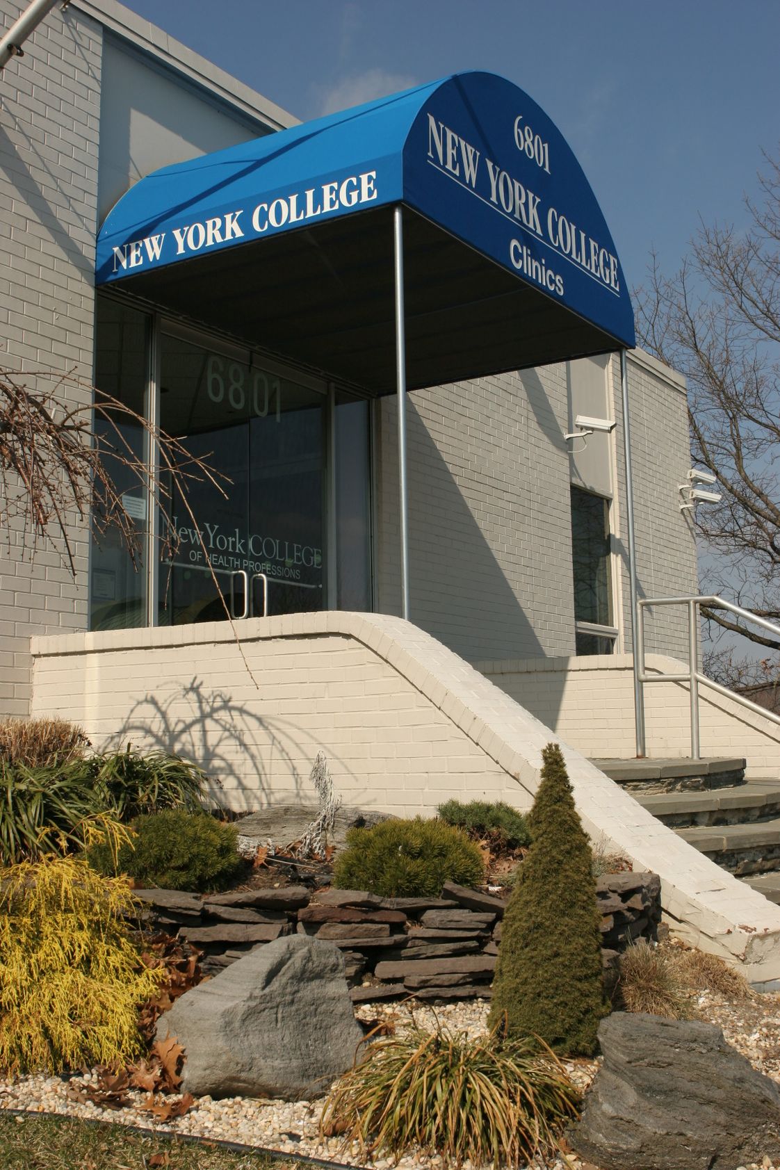 New York College of Health Professions. Top 10 Best Massage Therapy Schools in the USA - 4