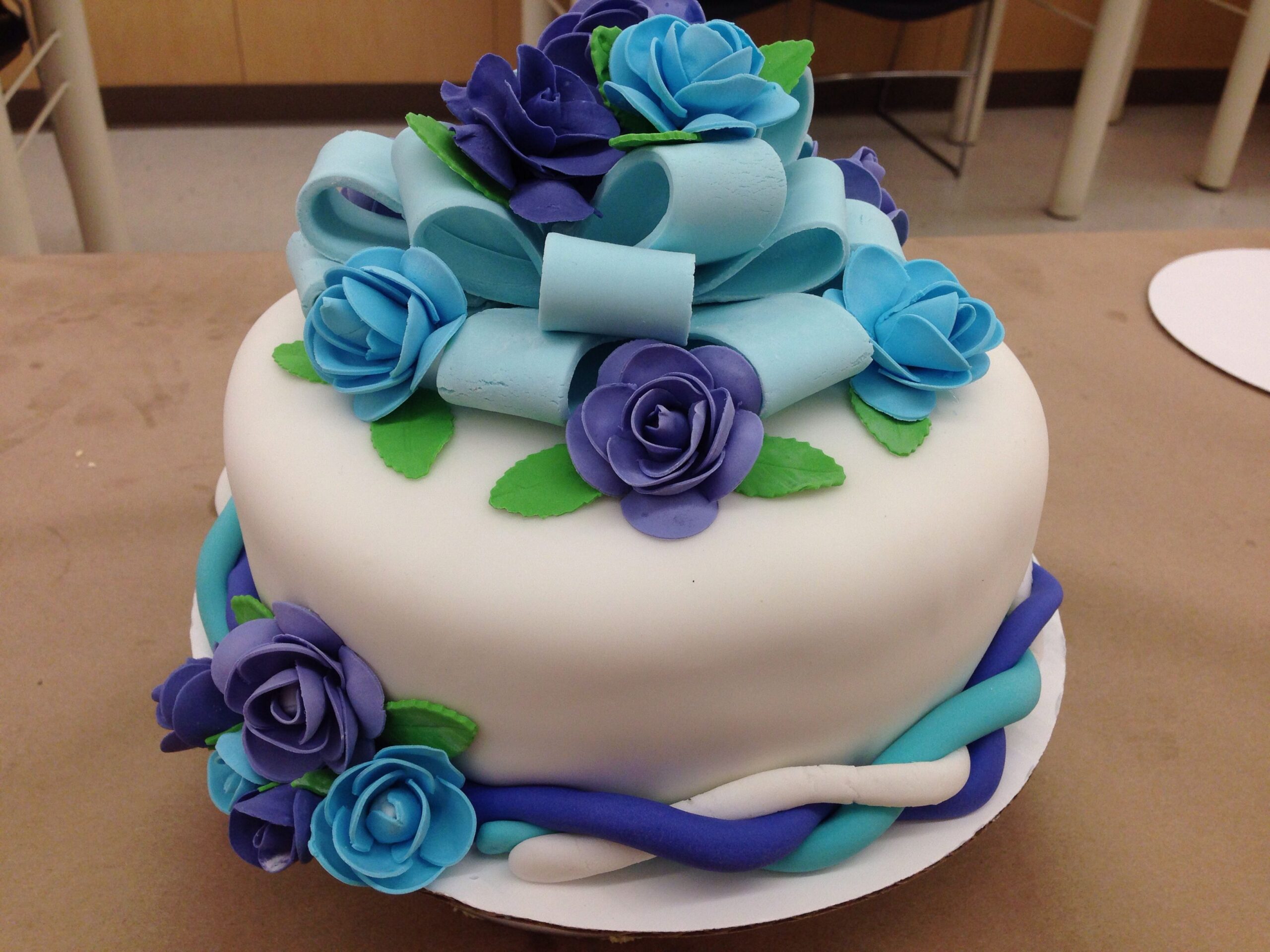 Wilton. 1 scaled Top 10 Best Online Cake Decorating Classes - 15