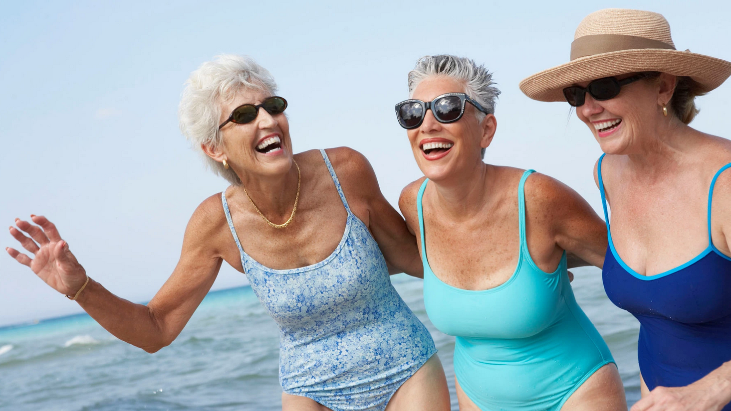 Tips for Choosing the Perfect Bikini for Women Above 50 5 Bikini for Women Above 50 Tips for Choosing the Perfect Bikini for Women Above 50 - 4