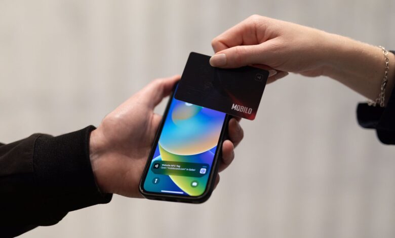 Mobilo’s smart business card