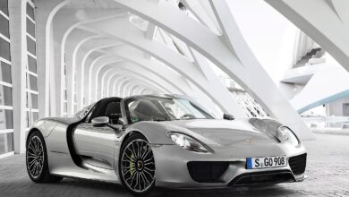 Porsche 918 Spyder Top 10 Fastest Accelerating Hybrid Cars from 0 - 60 MPH - 23