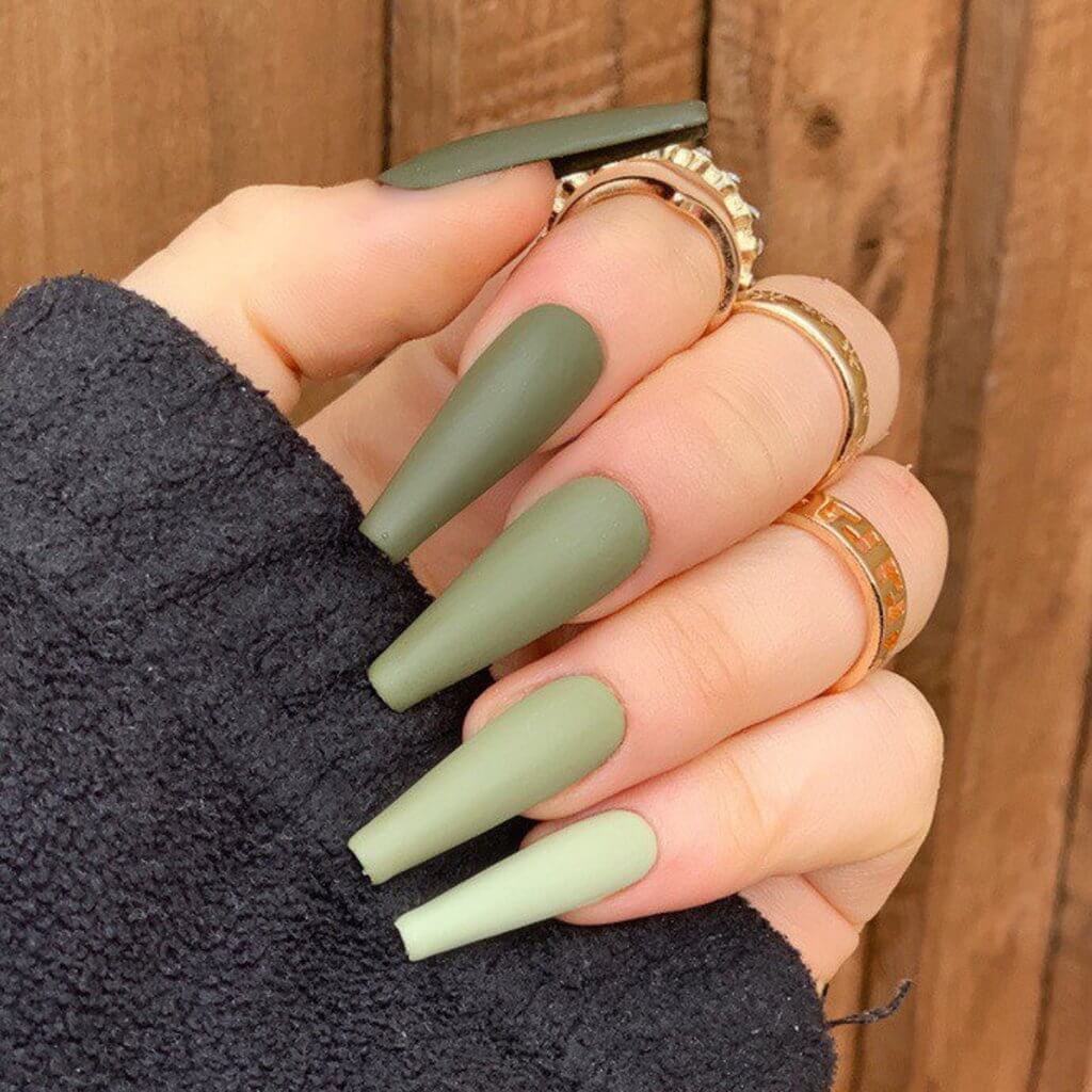 Shades of Green Nails Hottest 70+ Spring Nail Colors - 34
