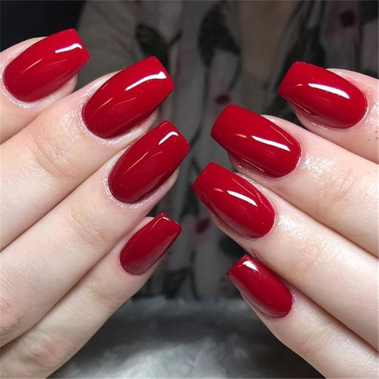 red nails Hottest 70+ Spring Nail Colors - 32