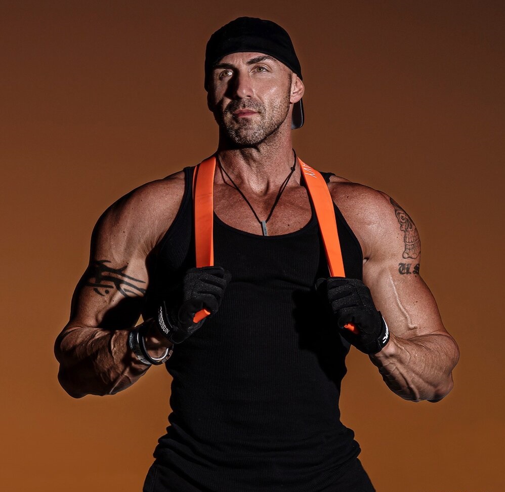 Aaron Williamson 15 TOP Highest Rated Personal Trainers In USA - 11
