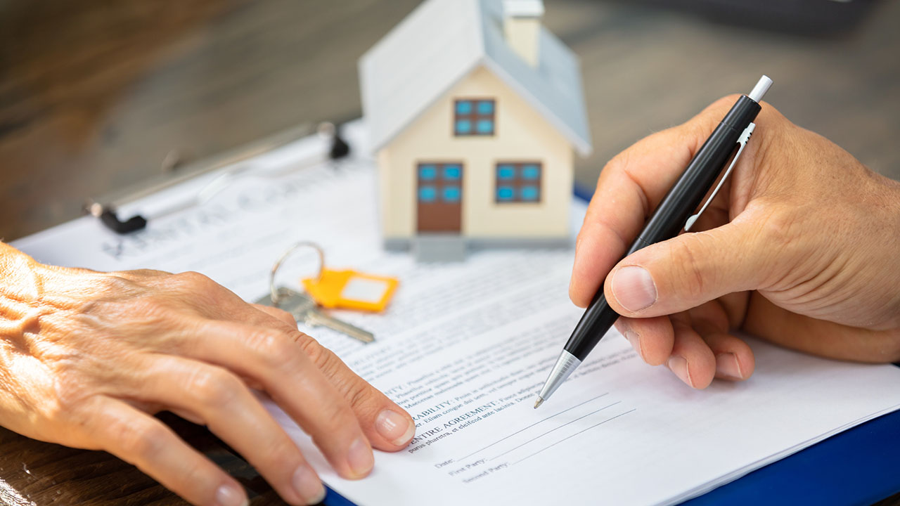 Type of contract with a realtor Key Advantages and Key Disadvantages of Being a Texas Realtor - 2