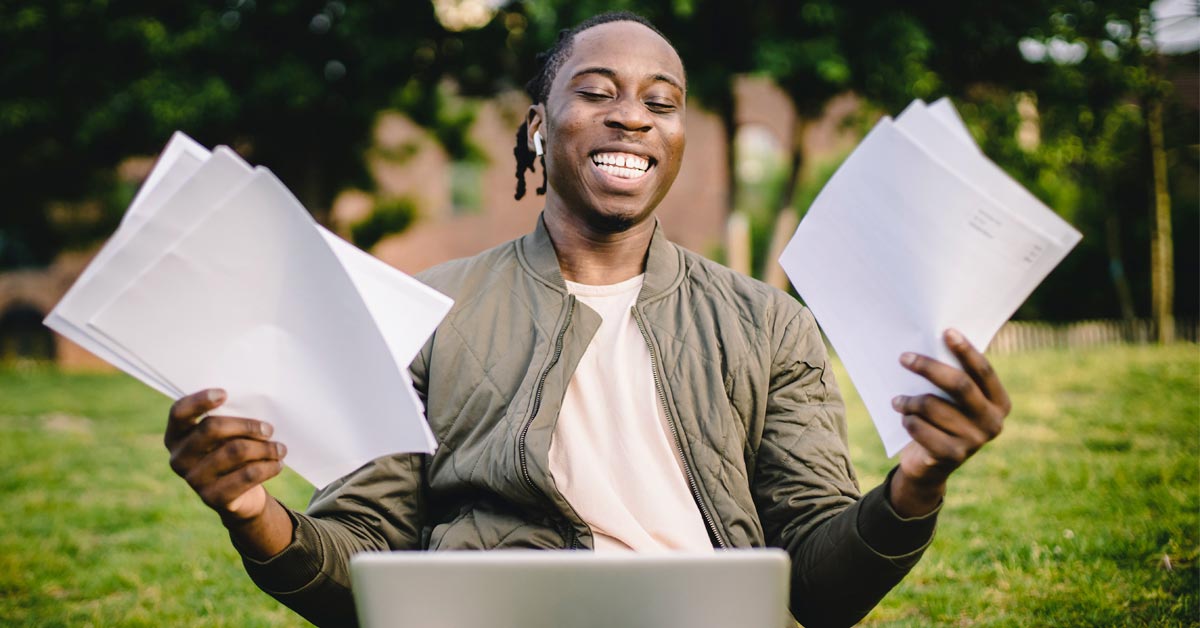 online Essay Writing Service 1 Tips for Working Effectively with an Essay Writing Service - 1