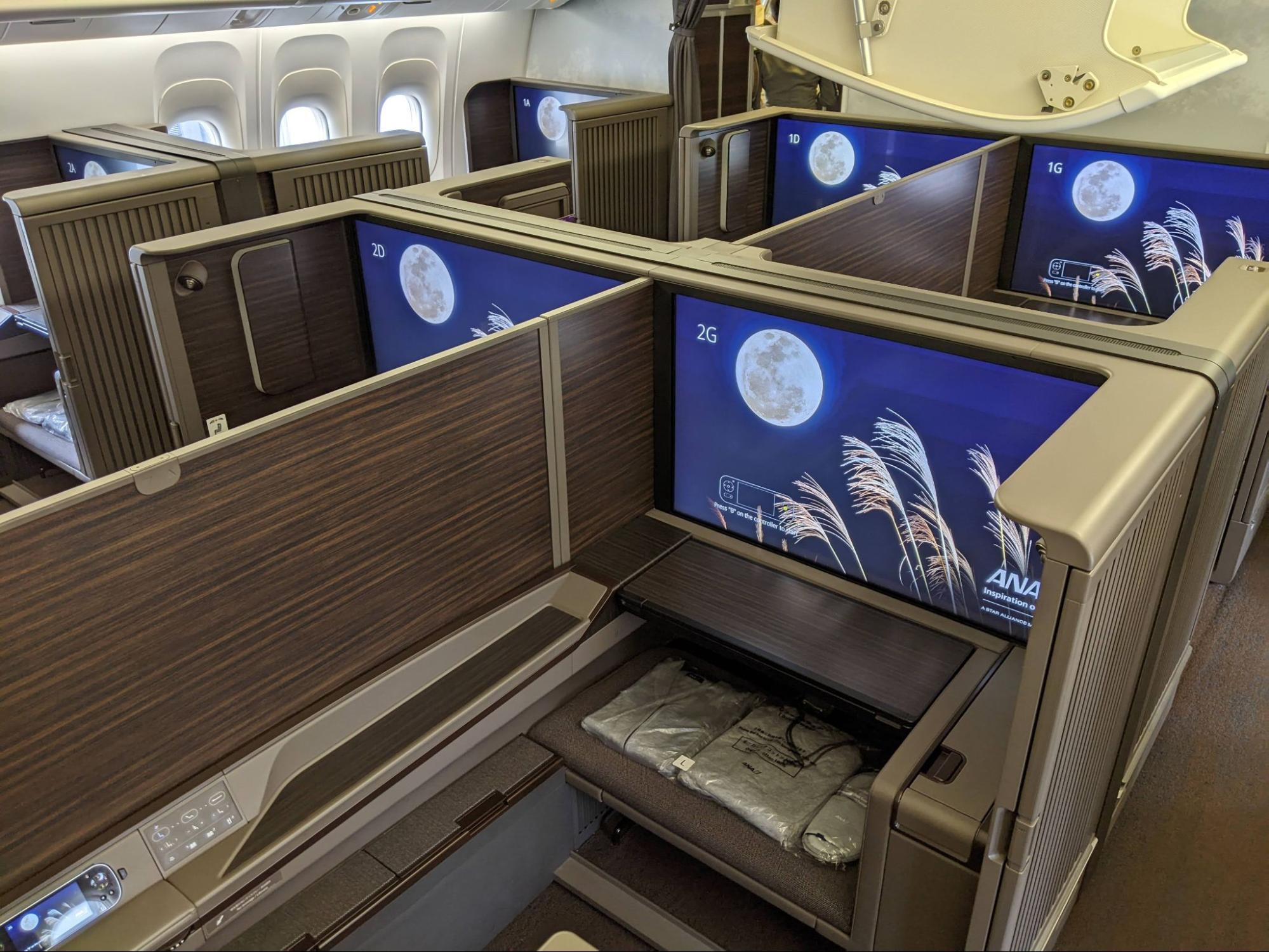 ANA The Suite Top 10 Most Luxurious First-class Airlines on Earth - 9