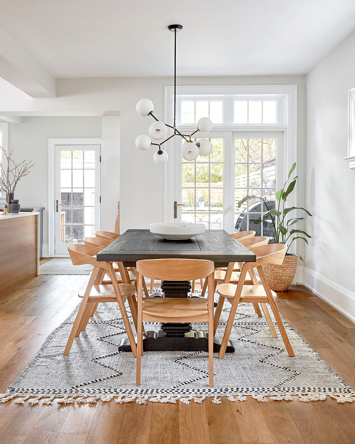 Top 30 Popular Types of Interior Design Styles to Know 56 California Chic Interior Design Style Top 30 Popular Types of Interior Design Styles to Know - 56 Types of Interior Design Styles