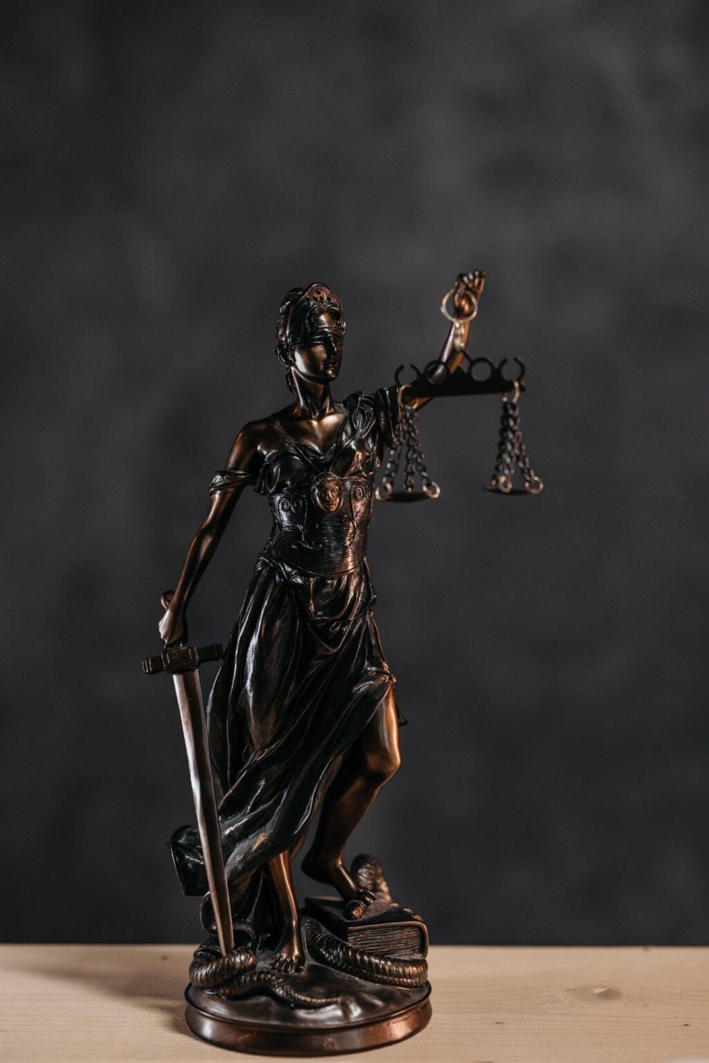 Avoiding Legal Pitfalls in Personal Injury Cases: Guidance from a Georgia Personal Injury Lawyer 2 Avoiding Legal Pitfalls in Personal Injury Cases: Guidance from a Georgia Personal Injury Lawyer