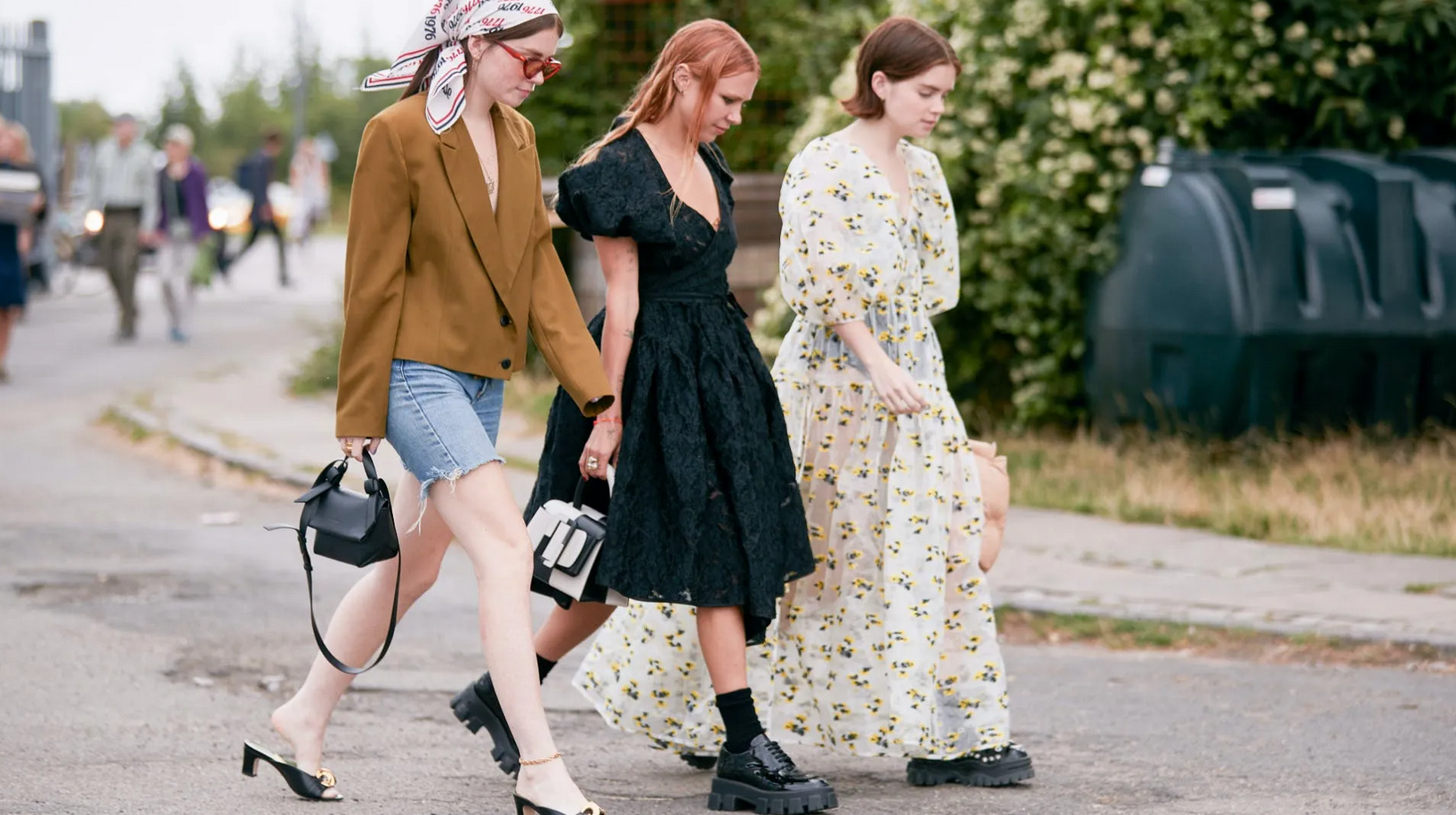 46 Types of Fashion Aesthetics List: Ultimate 2024 Fashion Aesthetic Guide 22 Cottagecore Aesthetic 46 Types of Fashion Aesthetics List: Ultimate 2024 Fashion Aesthetic Guide - 21 types of fashion aesthetics