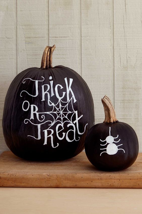 Top 10 Easy Pumpkin Painting Ideas: Creative Ways to Decorate 7 Chalkboard Pumpkins Top 10 Easy Pumpkin Painting Ideas: Creative Ways to Decorate - 7