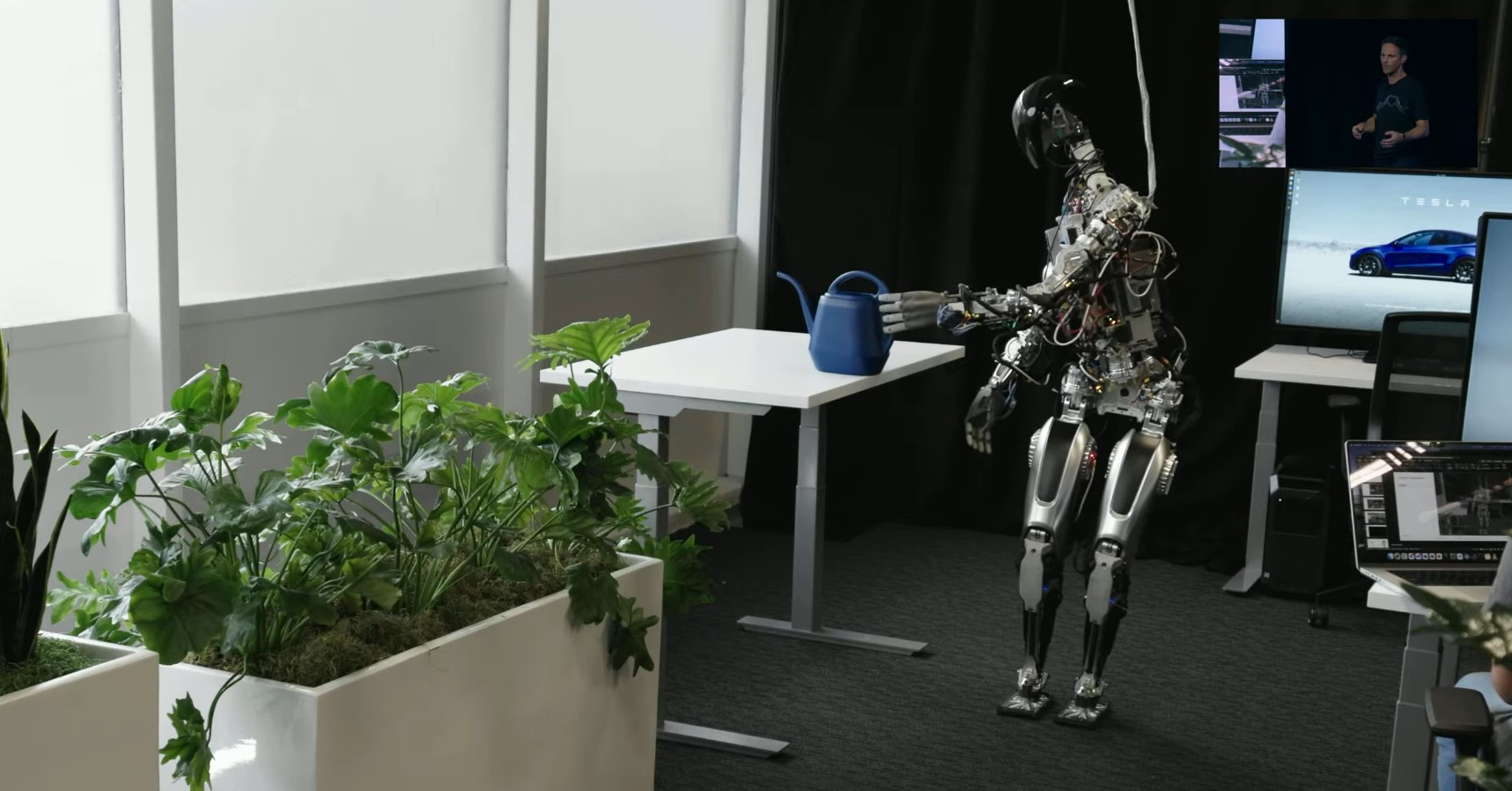 Elon Musk's Tesla Optimus Robots 2025: Transform Your Homes 5 Elon Musks Tesla Optimus Robots 2025 Elon Musk's Tesla Optimus Robots 2025: Transform Your Homes - 5