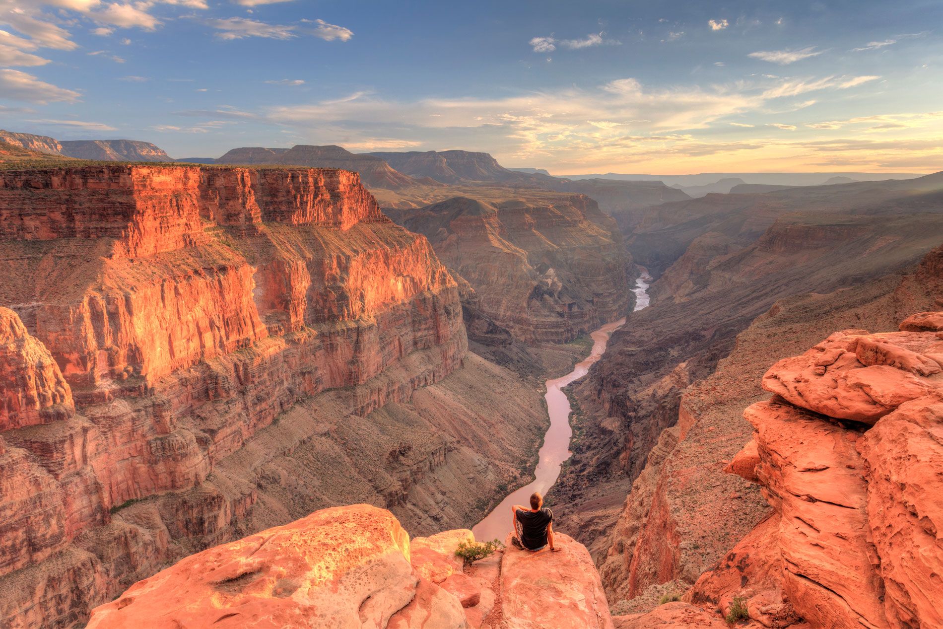 Top 10 Tourist Attractions in the World 2025: Must-See Destinations 6 The Grand Canyon USA Top 10 Tourist Attractions in the World 2025: Must-See Destinations - 6