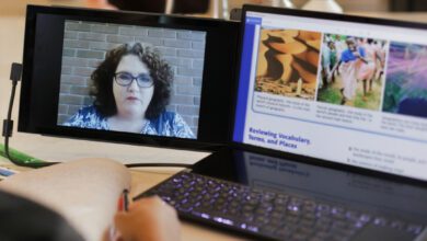 How Portable Monitors Enhance Remote Work 22 How Portable Monitors Enhance Remote Work