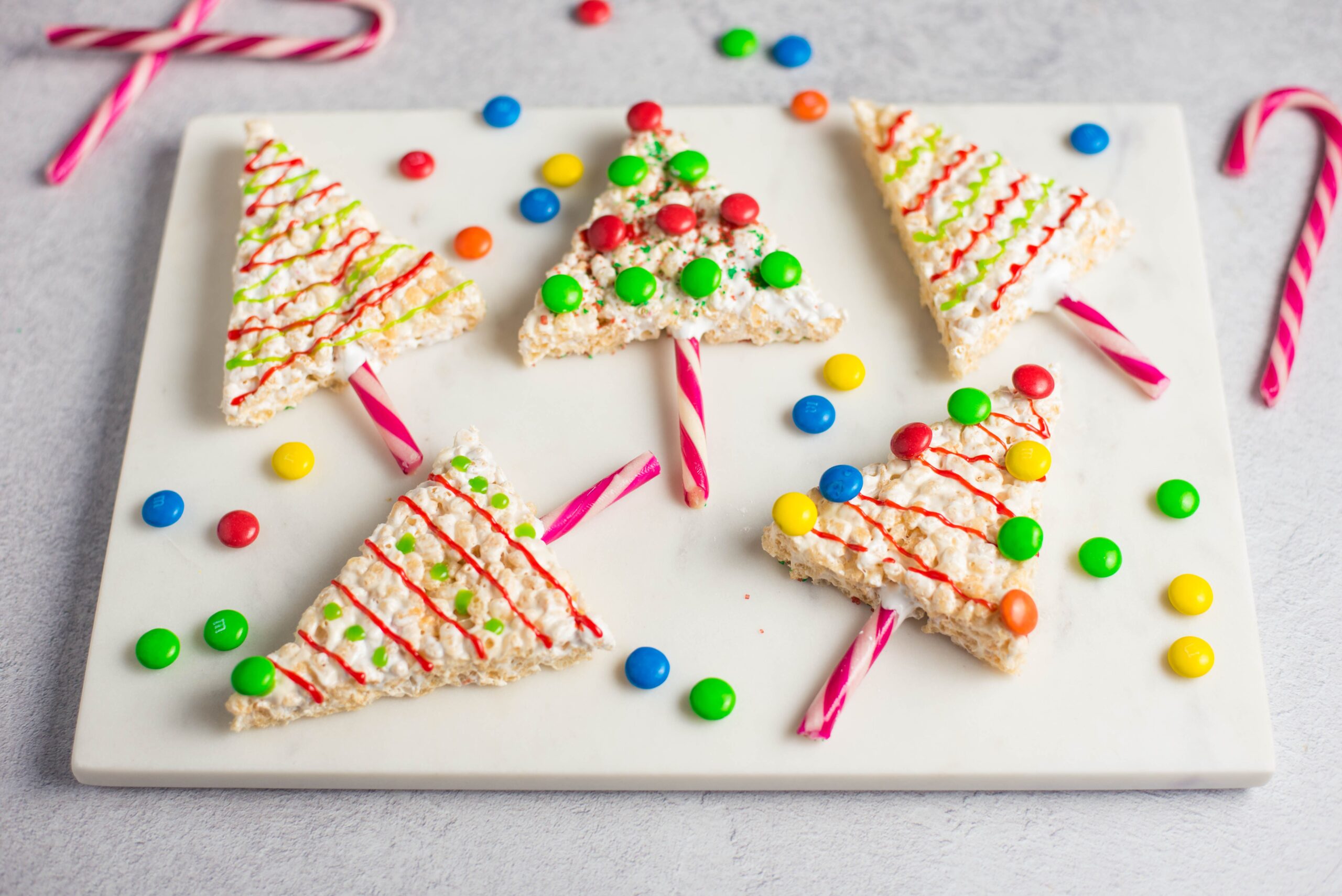 Best Christmas Snack Recipes for Easy Holiday Celebrations 5 Christmas tree shaped rice krispie treats scaled Best Christmas Snack Recipes for Easy Holiday Celebrations - 5