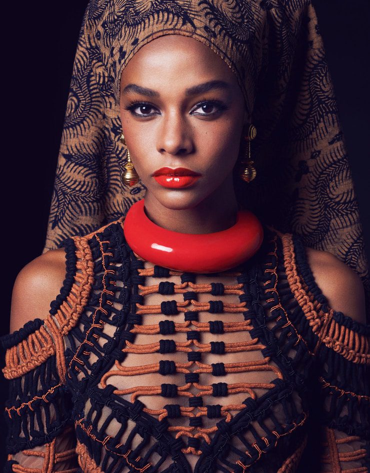 Best Runway Models to Watch: 2025 Edition 9 Karly Loyce Best Runway Models to Watch: 2025 Edition - 9