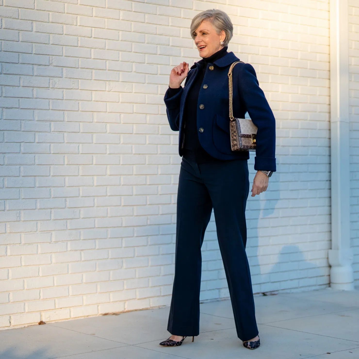7 Stylish Wardrobe Trends for Women Over 50 in 2025 3 Monochromatic Outfits 7 Stylish Wardrobe Trends for Women Over 50 in 2025 - 3